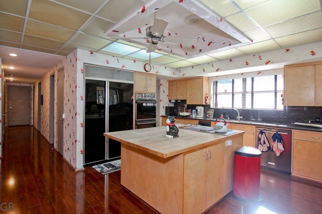 1234 Sugar Creek Boulevard, Sugar Land, TX 77478