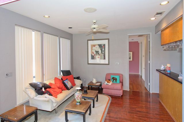 1234 Sugar Creek Boulevard, Sugar Land, TX 77478