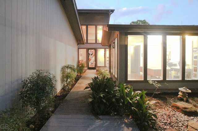 1234 Sugar Creek Boulevard, Sugar Land, TX 77478