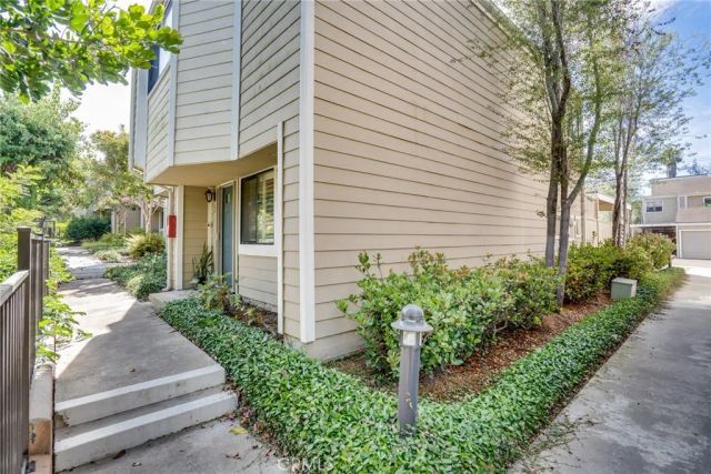 12 Latitude Court, Newport Beach, CA 92663