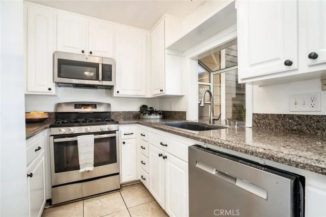 12 Latitude Court, Newport Beach, CA 92663
