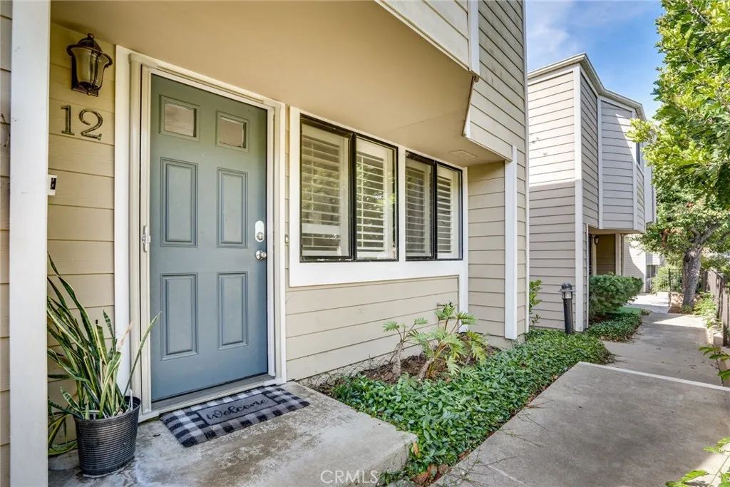 12 Latitude Court, Newport Beach, CA 92663