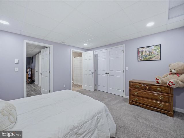 570 STARR AVE, Chambersburg, PA 17202