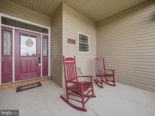 570 STARR AVE, Chambersburg, PA 17202