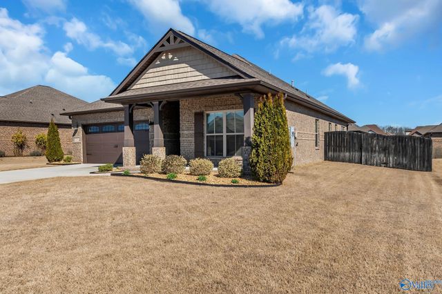 17232 Calcite Drive, Athens, AL 35613