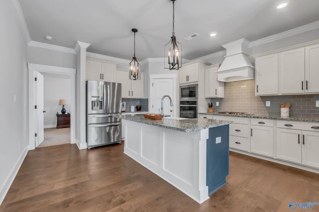 17232 Calcite Drive, Athens, AL 35613