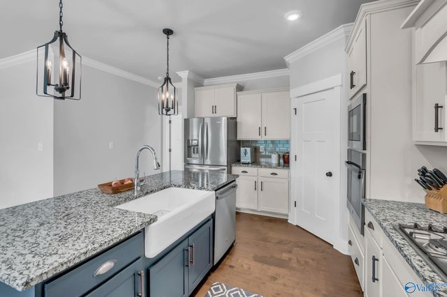 17232 Calcite Drive, Athens, AL 35613