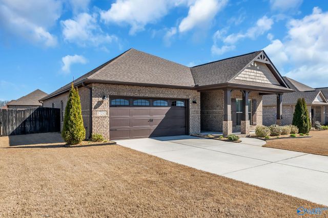 17232 Calcite Drive, Athens, AL 35613