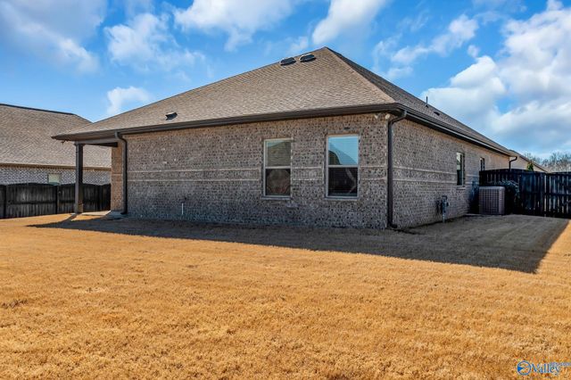 17232 Calcite Drive, Athens, AL 35613