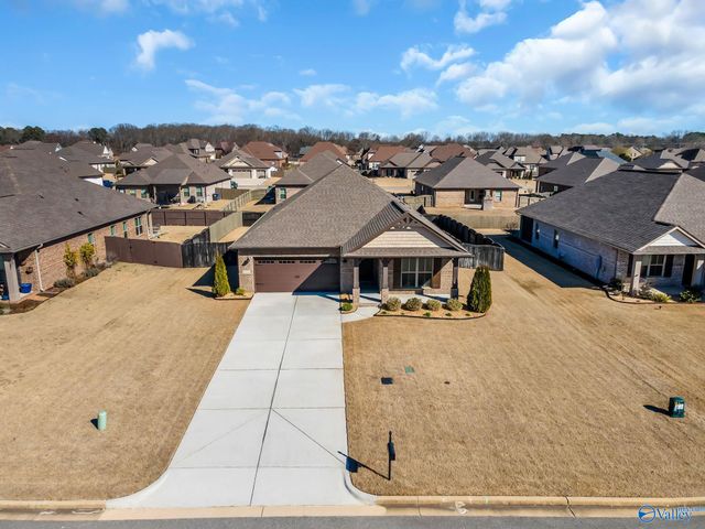 17232 Calcite Drive, Athens, AL 35613