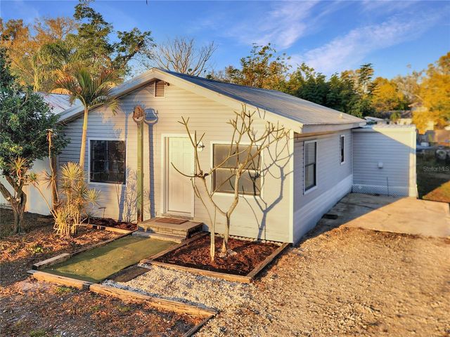 3913 CHESTNUT AVENUE, Sarasota, FL 34234