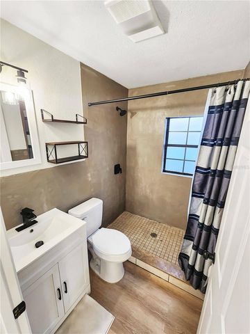 3913 CHESTNUT AVENUE, Sarasota, FL 34234