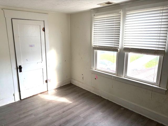 9 Rosebud Avenue, Erlanger, KY 41018