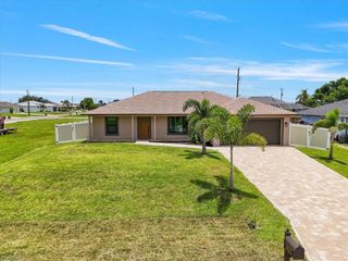 1421 NE 9th AVE, Cape Coral, FL 33909