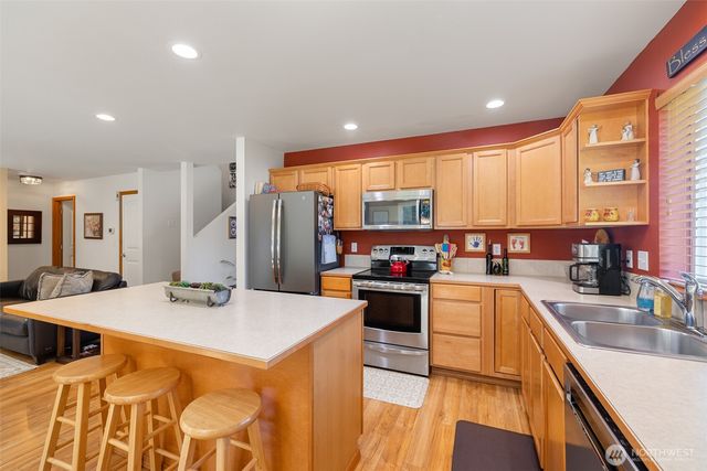 1108 Eckard Avenue, Port Angeles, WA 98362