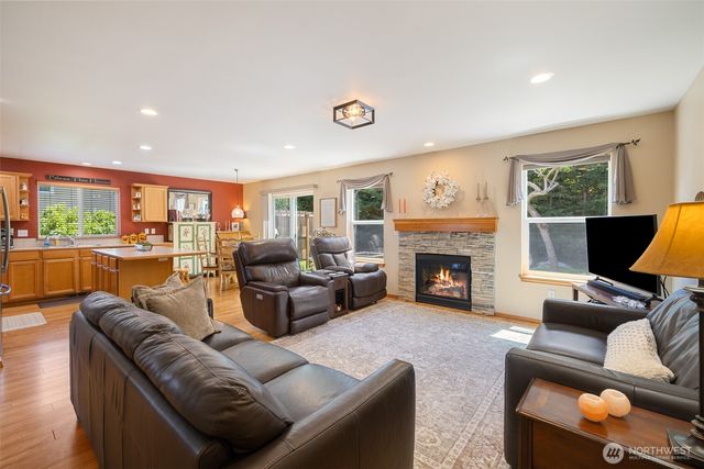 1108 Eckard Avenue, Port Angeles, WA 98362