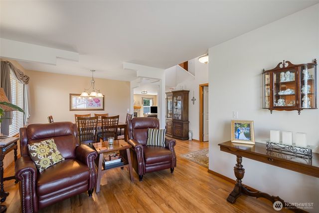 1108 Eckard Avenue, Port Angeles, WA 98362