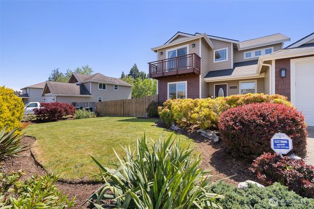 1108 Eckard Avenue, Port Angeles, WA 98362