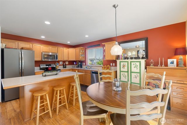 1108 Eckard Avenue, Port Angeles, WA 98362