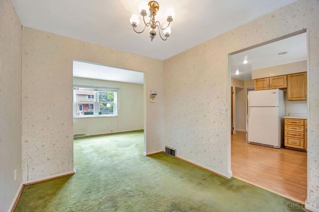 818 Heavenly Lane, Delhi Twp, OH 45238
