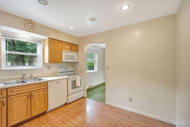 818 Heavenly Lane, Delhi Twp, OH 45238
