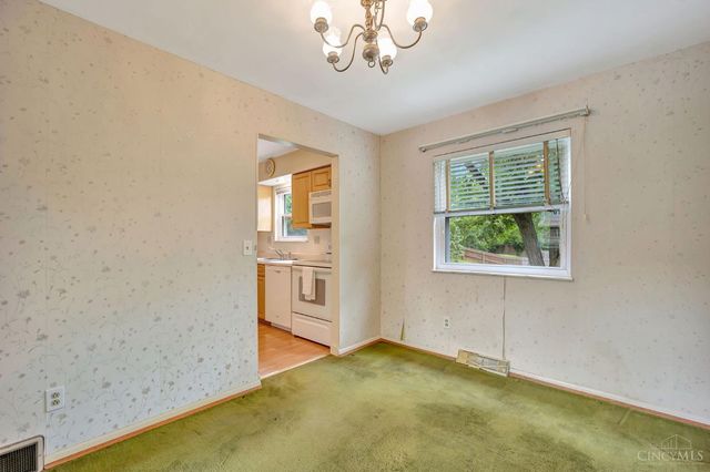 818 Heavenly Lane, Delhi Twp, OH 45238