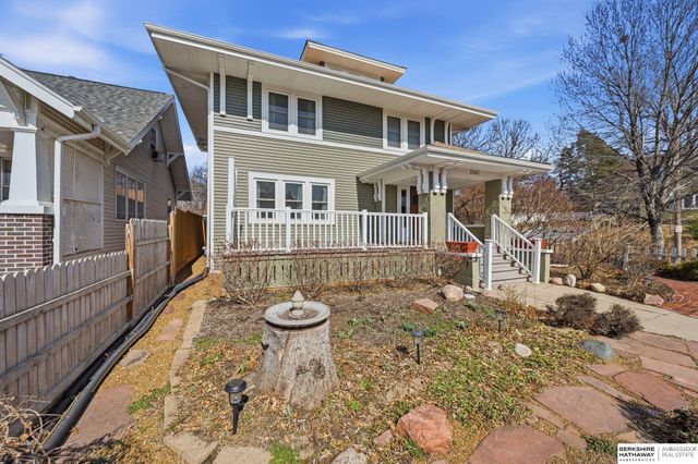 2142 Lake Street, Lincoln, NE 68502