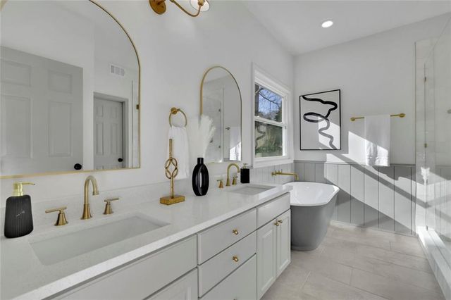 4220 Delamar Drive, Cumming, GA 30041