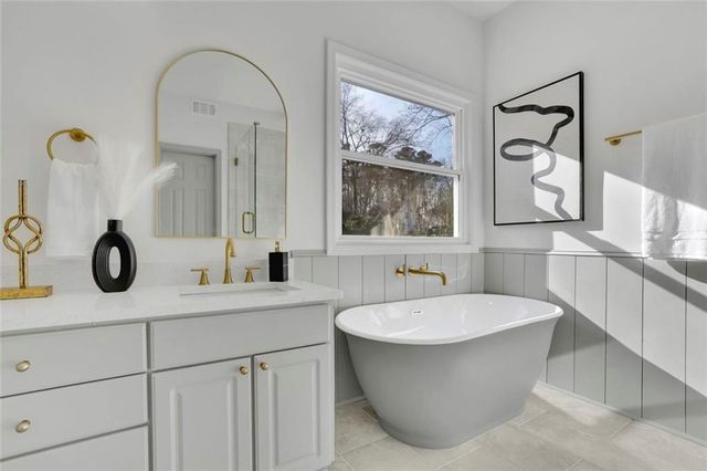 4220 Delamar Drive, Cumming, GA 30041