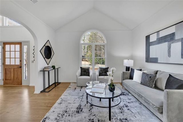 4220 Delamar Drive, Cumming, GA 30041