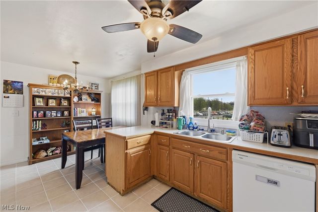 1810 W 26th Street, Lorain, OH 44052