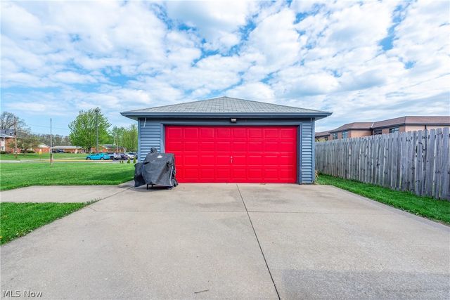 1810 W 26th Street, Lorain, OH 44052