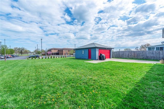 1810 W 26th Street, Lorain, OH 44052