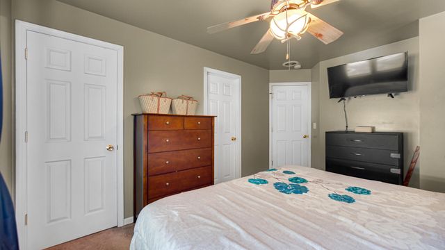 1113 Begonia Street SE, Demotte, IN 46310