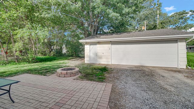 1113 Begonia Street SE, Demotte, IN 46310