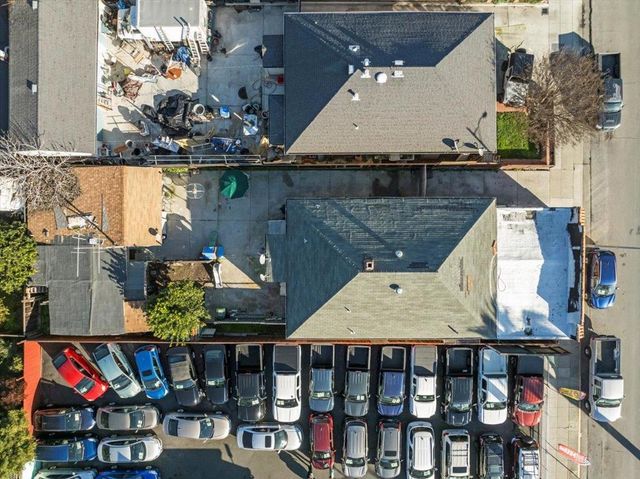 899 W San Carlos Street 1, San Jose, CA 95126