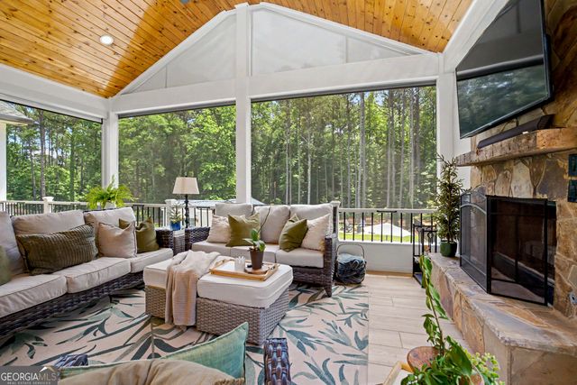 111 Meadowlark Trace, Peachtree City, GA 30269