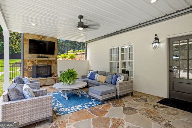 111 Meadowlark Trace, Peachtree City, GA 30269