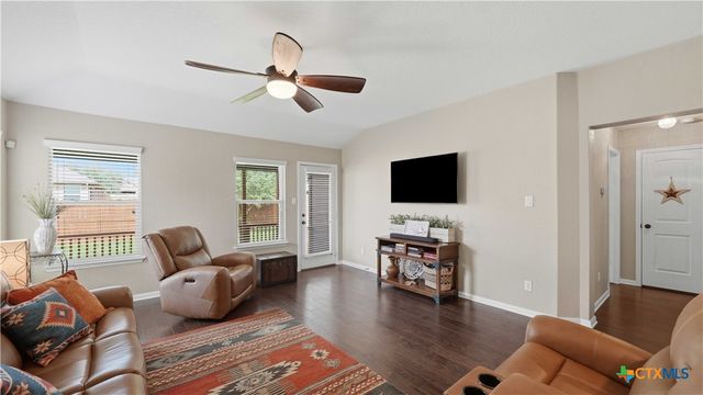 2122 Dragon Trail, New Braunfels, TX 78130