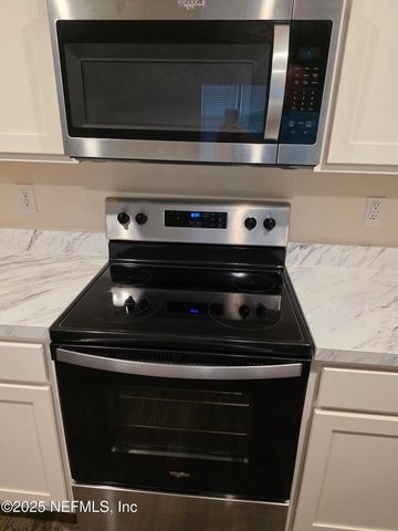 3596 EVERS Cove, Middleburg, FL 32068