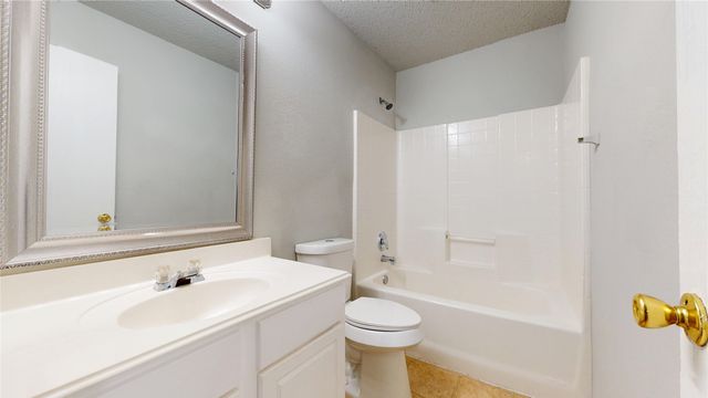 10172 Autumn Park Court, Fort Worth, TX 76140