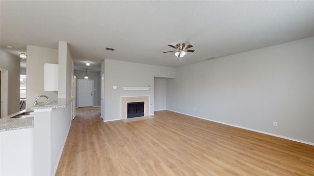 10172 Autumn Park Court, Fort Worth, TX 76140