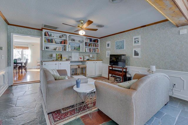 136 Club Drive, Simpsonville, SC 29681