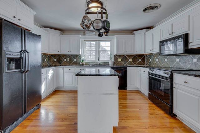 136 Club Drive, Simpsonville, SC 29681