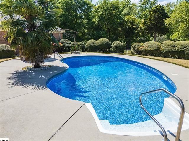136 Club Drive, Simpsonville, SC 29681