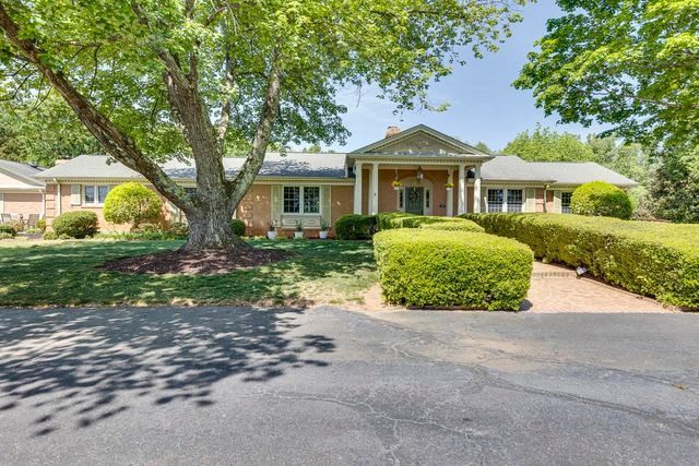 136 Club Drive, Simpsonville, SC 29681