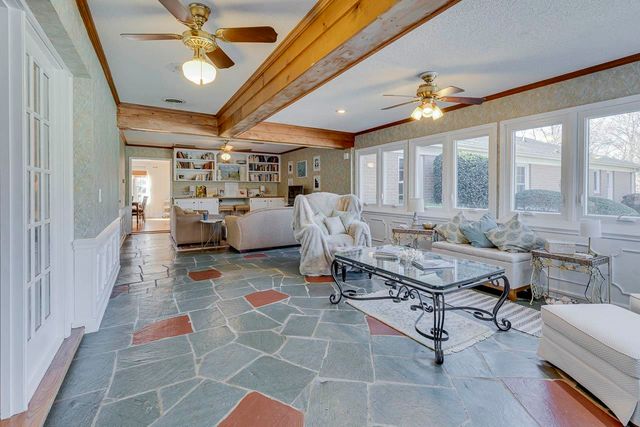 136 Club Drive, Simpsonville, SC 29681