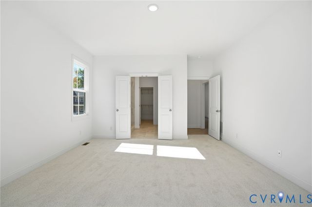 5293 Grasston Dr, Quinton, VA 23141