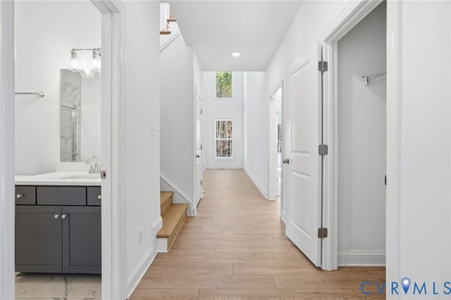 5293 Grasston Dr, Quinton, VA 23141