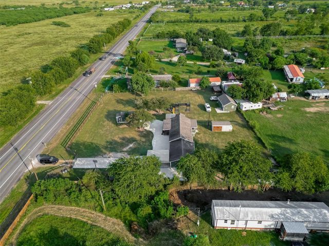 12989 Fm 359 Road, Hempstead, TX 77445